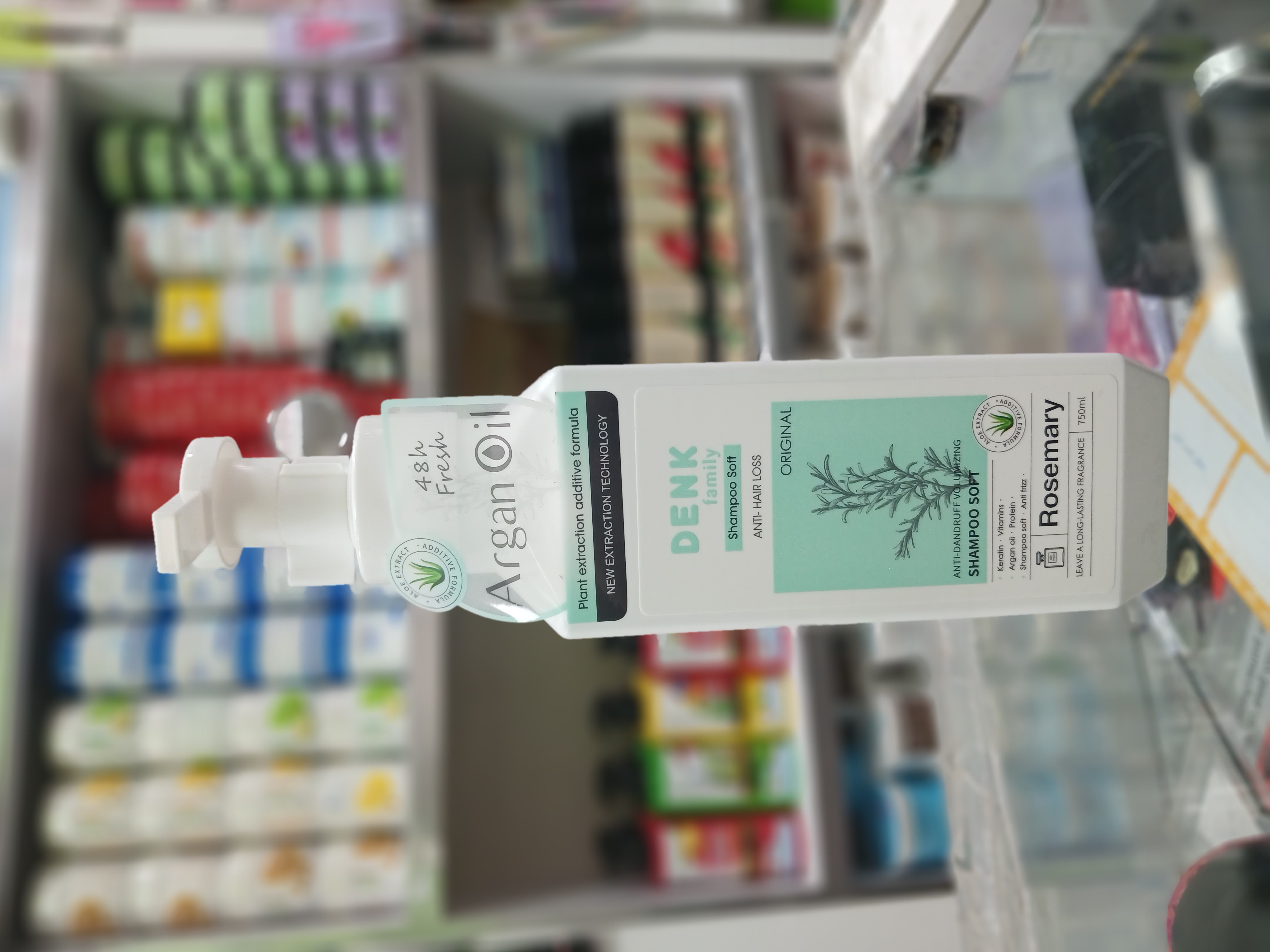 شامپو ضدشوره ضدریزش و حجم دهنده مو دنک حاوی عصاره رزماری 750 میل